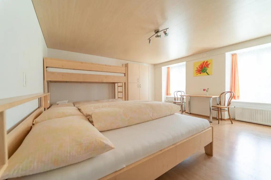 Hotel Alpina Unterschächen Eksteriør billede