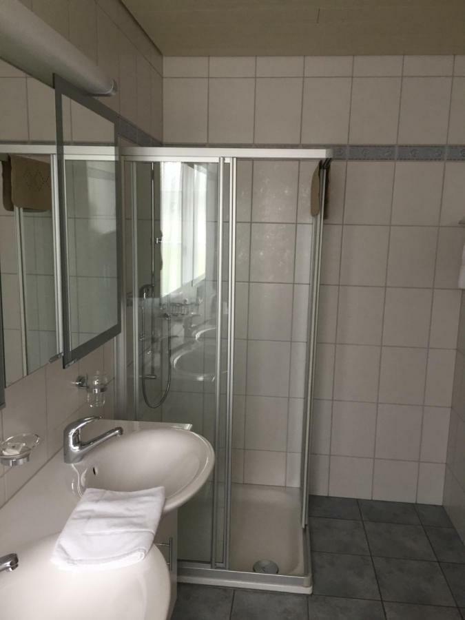 Hotel Alpina Unterschächen Eksteriør billede